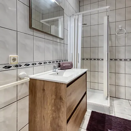 Costacabana - Maribel Willa